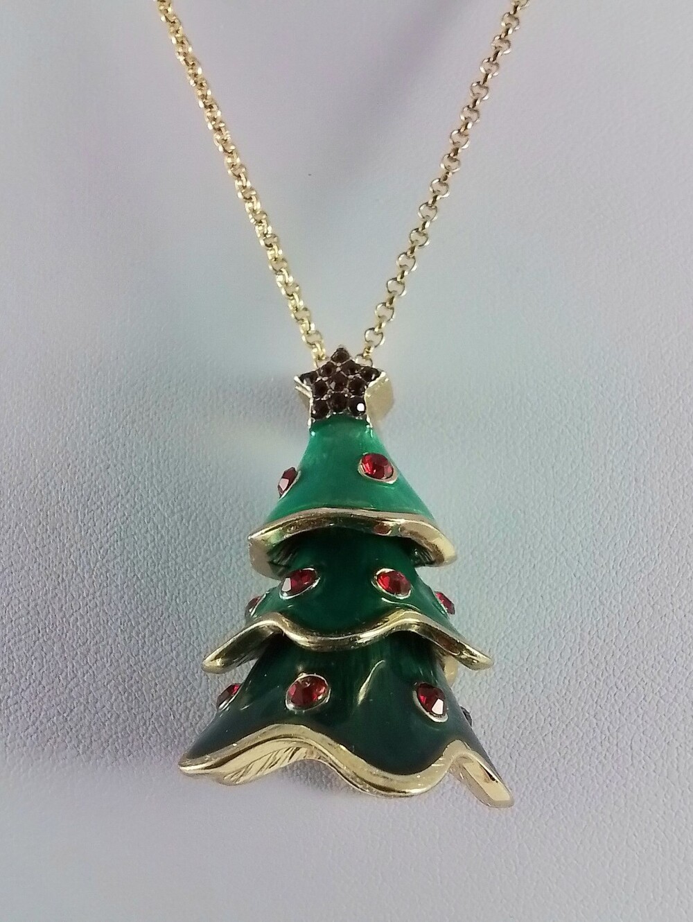Liz Claiborne Christmas Tree Pendant Necklace Red Rhinestone Green Enamel Signed